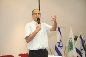 עמיעד מרצה טירת כרמל